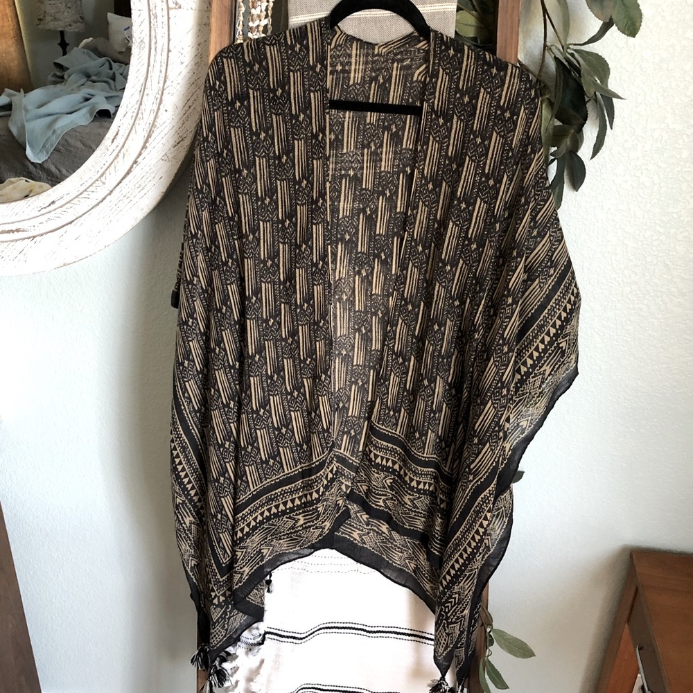 Women’s  Woven Cotton Kimono Scarf with Tassels, One Size